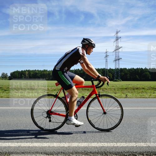 07.09.2025 - 19. Norderstedt Triathlon Michael Burmester http://msf.ph/oto/8842524 07.09.2025 12:31:26 Radfahren 227, 1238, 1311 meine-sportfotos.de