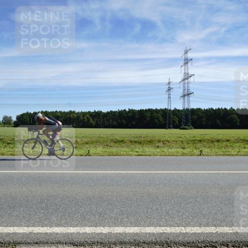 07.09.2025 - 19. Norderstedt Triathlon Michael Burmester http://msf.ph/oto/8842561 07.09.2025 12:31:52 Radfahren 738, 1322 meine-sportfotos.de
