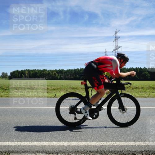07.09.2025 - 19. Norderstedt Triathlon Michael Burmester http://msf.ph/oto/8842574 07.09.2025 12:31:55 Radfahren 302, 1322, 1339 meine-sportfotos.de