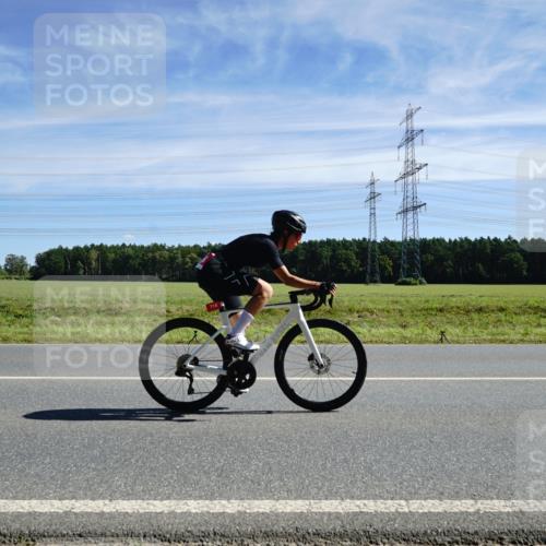 07.09.2025 - 19. Norderstedt Triathlon Michael Burmester http://msf.ph/oto/8842682 07.09.2025 12:33:07 Radfahren 182, 718, 853, 1276, 1342 meine-sportfotos.de