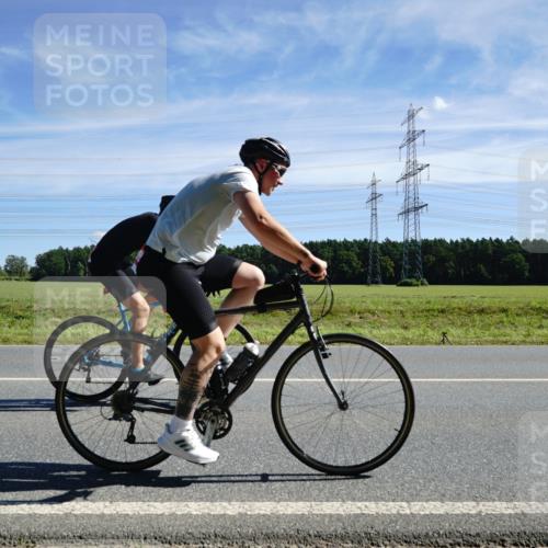 07.09.2025 - 19. Norderstedt Triathlon Michael Burmester http://msf.ph/oto/8843046 07.09.2025 12:35:40 Radfahren 173, 700, 709 meine-sportfotos.de