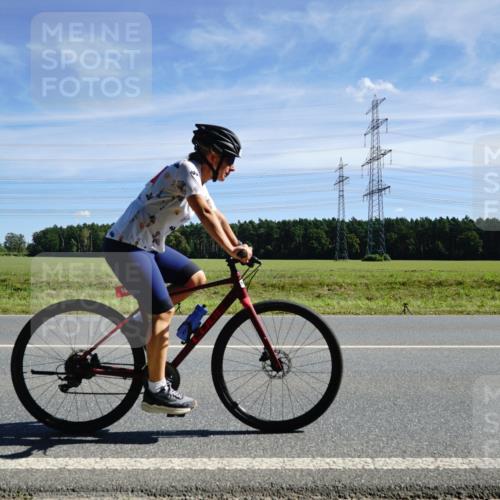 07.09.2025 - 19. Norderstedt Triathlon Michael Burmester http://msf.ph/oto/8843174 07.09.2025 12:36:28 Radfahren 169, 1261, 1338 meine-sportfotos.de