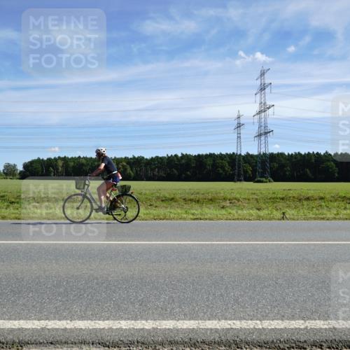 07.09.2025 - 19. Norderstedt Triathlon Michael Burmester http://msf.ph/oto/8843252 07.09.2025 12:36:56 Radfahren 757, 1398 meine-sportfotos.de