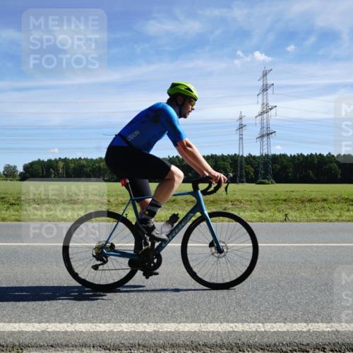 07.09.2025 - 19. Norderstedt Triathlon Michael Burmester http://msf.ph/oto/8843264 07.09.2025 12:37:03 Radfahren 153 meine-sportfotos.de