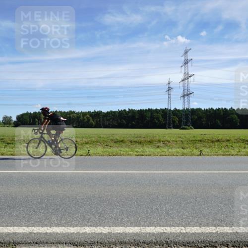 07.09.2025 - 19. Norderstedt Triathlon Michael Burmester http://msf.ph/oto/8843271 07.09.2025 12:37:06 Radfahren 153 meine-sportfotos.de