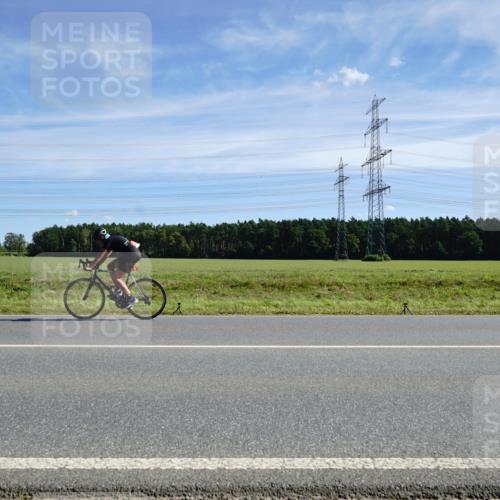 07.09.2025 - 19. Norderstedt Triathlon Michael Burmester http://msf.ph/oto/8843297 07.09.2025 12:37:26 Radfahren 1268, 1373 meine-sportfotos.de