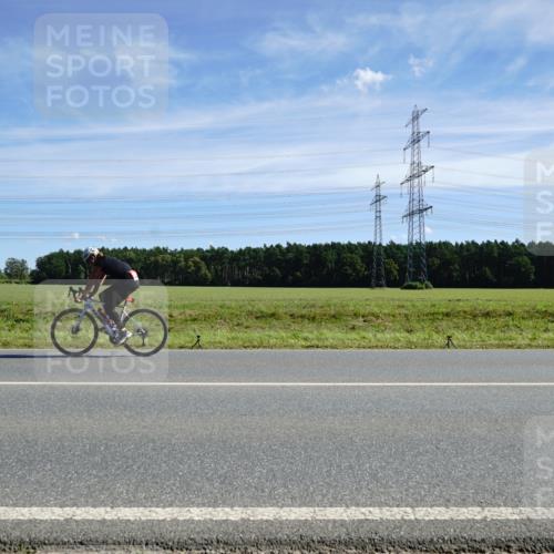 07.09.2025 - 19. Norderstedt Triathlon Michael Burmester http://msf.ph/oto/8843367 07.09.2025 12:37:55 Radfahren 274 meine-sportfotos.de