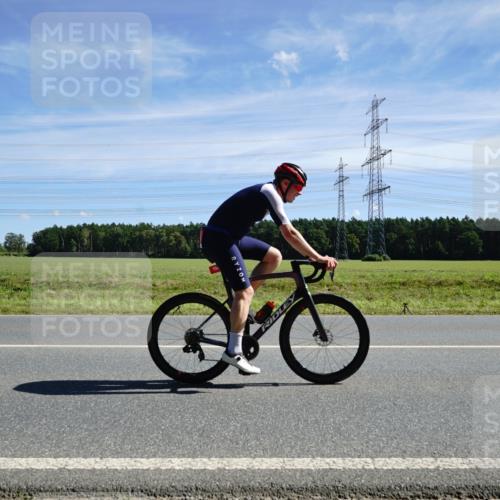 07.09.2025 - 19. Norderstedt Triathlon Michael Burmester http://msf.ph/oto/8843702 07.09.2025 12:38:49 Radfahren 754, 1384 meine-sportfotos.de