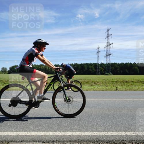 07.09.2025 - 19. Norderstedt Triathlon Michael Burmester http://msf.ph/oto/8843718 07.09.2025 12:38:57 Radfahren 1298 meine-sportfotos.de