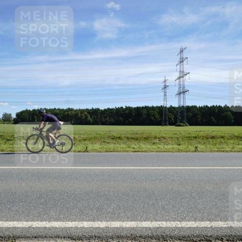 07.09.2025 - 19. Norderstedt Triathlon Michael Burmester http://msf.ph/oto/8843832 07.09.2025 12:40:47 Radfahren 1230 meine-sportfotos.de