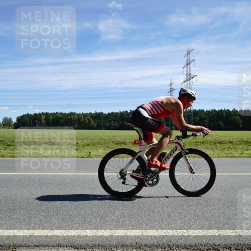 07.09.2025 - 19. Norderstedt Triathlon Michael Burmester http://msf.ph/oto/8843839 07.09.2025 12:40:51 Radfahren 816, 1230 meine-sportfotos.de