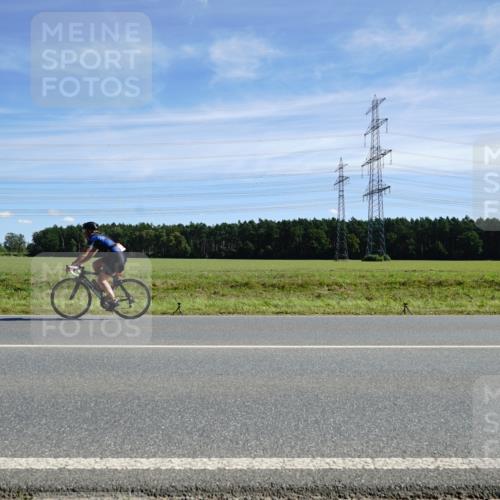 07.09.2025 - 19. Norderstedt Triathlon Michael Burmester http://msf.ph/oto/8843875 07.09.2025 12:41:19 Radfahren  meine-sportfotos.de