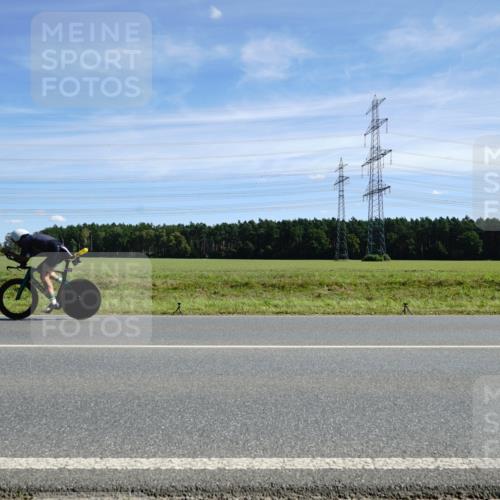 07.09.2025 - 19. Norderstedt Triathlon Michael Burmester http://msf.ph/oto/8843960 07.09.2025 12:42:21 Radfahren  meine-sportfotos.de
