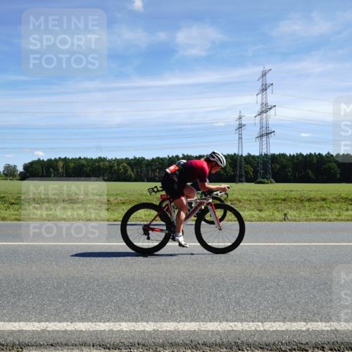 07.09.2025 - 19. Norderstedt Triathlon Michael Burmester http://msf.ph/oto/8843971 07.09.2025 12:42:38 Radfahren 290, 295, 698, 1264 meine-sportfotos.de
