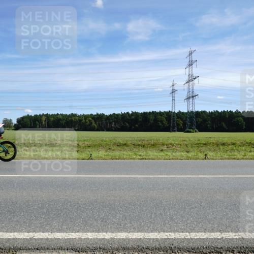 07.09.2025 - 19. Norderstedt Triathlon Michael Burmester http://msf.ph/oto/8843975 07.09.2025 12:42:38 Radfahren 290, 295, 698, 1264 meine-sportfotos.de