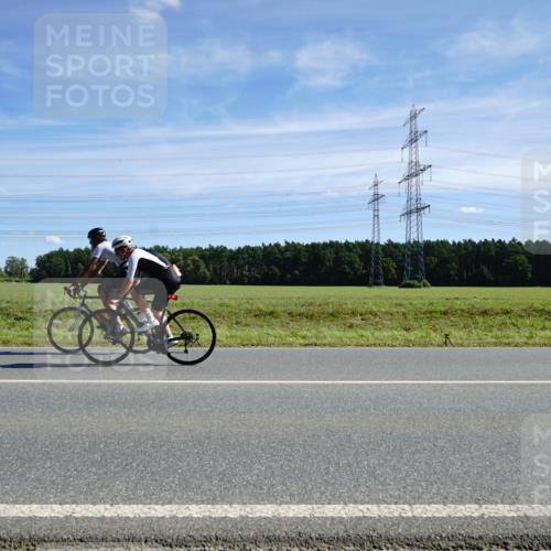 07.09.2025 - 19. Norderstedt Triathlon Michael Burmester http://msf.ph/oto/8844042 07.09.2025 12:43:15 Radfahren 161, 1391 meine-sportfotos.de