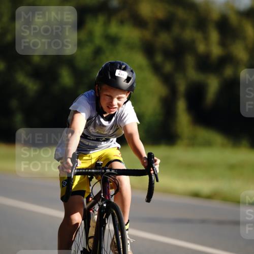 07.09.2025 - 19. Norderstedt Triathlon Michael Burmester http://msf.ph/oto/8844070 07.09.2025 09:42:34 Radfahren 580, 631 meine-sportfotos.de