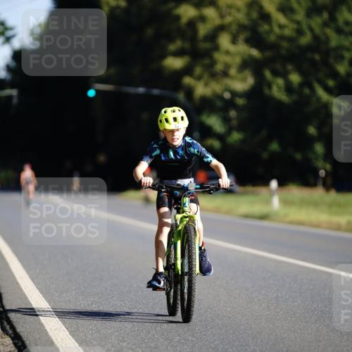 07.09.2025 - 19. Norderstedt Triathlon Michael Burmester http://msf.ph/oto/8844074 07.09.2025 09:42:48 Radfahren 610 meine-sportfotos.de