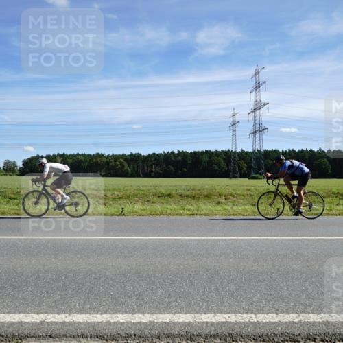 07.09.2025 - 19. Norderstedt Triathlon Michael Burmester http://msf.ph/oto/8844100 07.09.2025 12:43:50 Radfahren 1385 meine-sportfotos.de