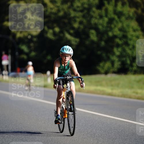 07.09.2025 - 19. Norderstedt Triathlon Michael Burmester http://msf.ph/oto/8844115 07.09.2025 09:43:42 Radfahren 581 meine-sportfotos.de