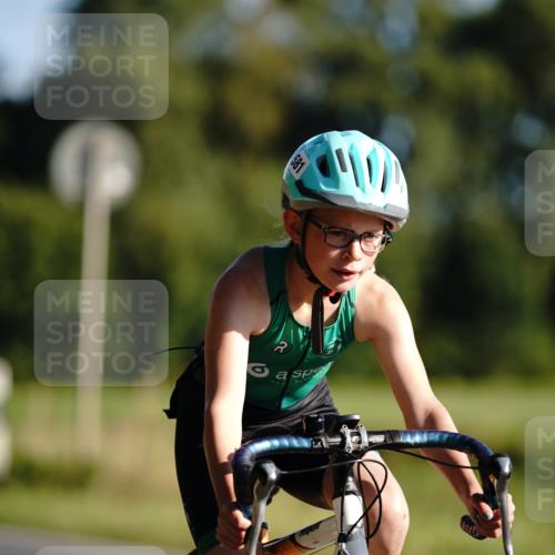 07.09.2025 - 19. Norderstedt Triathlon Michael Burmester http://msf.ph/oto/8844118 07.09.2025 09:43:44 Radfahren 581 meine-sportfotos.de