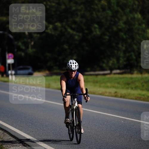 07.09.2025 - 19. Norderstedt Triathlon Michael Burmester http://msf.ph/oto/8844239 07.09.2025 10:25:03 Radfahren 1111 meine-sportfotos.de