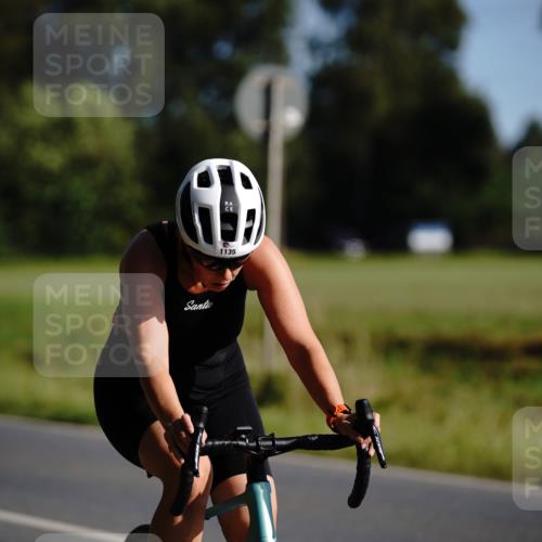 07.09.2025 - 19. Norderstedt Triathlon Michael Burmester http://msf.ph/oto/8844259 07.09.2025 10:25:12 Radfahren 1135 meine-sportfotos.de