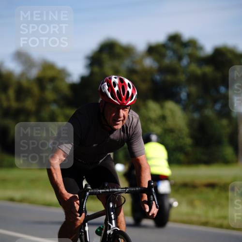 07.09.2025 - 19. Norderstedt Triathlon Michael Burmester http://msf.ph/oto/8844296 07.09.2025 10:26:10 Radfahren 1151 meine-sportfotos.de