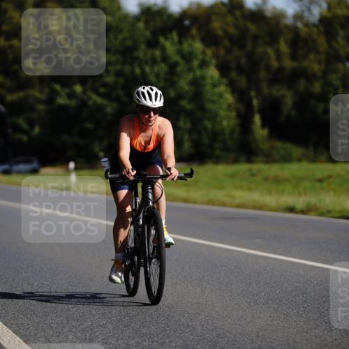 07.09.2025 - 19. Norderstedt Triathlon Michael Burmester http://msf.ph/oto/8844318 07.09.2025 10:26:33 Radfahren 1129 meine-sportfotos.de