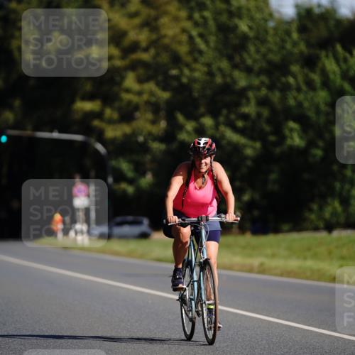 07.09.2025 - 19. Norderstedt Triathlon Michael Burmester http://msf.ph/oto/8844423 07.09.2025 10:30:56 Radfahren 1125 meine-sportfotos.de