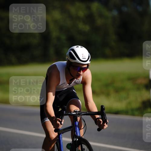07.09.2025 - 19. Norderstedt Triathlon Michael Burmester http://msf.ph/oto/8844478 07.09.2025 10:35:50 Radfahren 654, 675 meine-sportfotos.de