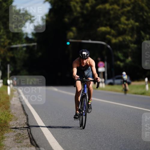 07.09.2025 - 19. Norderstedt Triathlon Michael Burmester http://msf.ph/oto/8844650 07.09.2025 10:38:30 Radfahren 686 meine-sportfotos.de