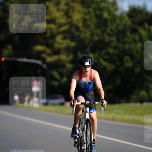 07.09.2025 - 19. Norderstedt Triathlon Michael Burmester http://msf.ph/oto/8844822 07.09.2025 10:40:44 Radfahren 102 meine-sportfotos.de