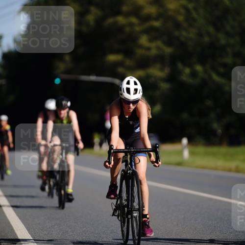 07.09.2025 - 19. Norderstedt Triathlon Michael Burmester http://msf.ph/oto/8844926 07.09.2025 10:41:29 Radfahren 104, 126, 636, 643, 683 meine-sportfotos.de