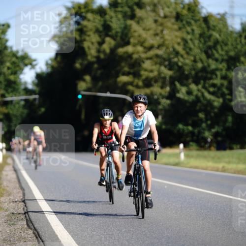 07.09.2025 - 19. Norderstedt Triathlon Michael Burmester http://msf.ph/oto/8844993 07.09.2025 10:42:32 Radfahren 107, 689 meine-sportfotos.de