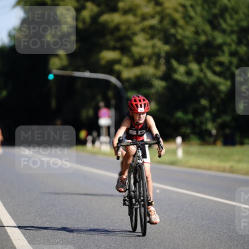 07.09.2025 - 19. Norderstedt Triathlon Michael Burmester http://msf.ph/oto/8845099 07.09.2025 10:43:32 Radfahren 61, 129 meine-sportfotos.de