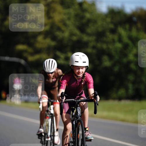 07.09.2025 - 19. Norderstedt Triathlon Michael Burmester http://msf.ph/oto/8845141 07.09.2025 10:44:07 Radfahren 74, 79 meine-sportfotos.de