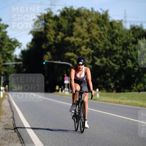 07.09.2025 - 19. Norderstedt Triathlon Michael Burmester http://msf.ph/oto/8845263 07.09.2025 10:45:58 Radfahren 660 meine-sportfotos.de