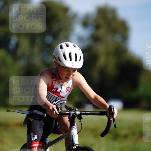 07.09.2025 - 19. Norderstedt Triathlon Michael Burmester http://msf.ph/oto/8845345 07.09.2025 10:53:51 Radfahren 69 meine-sportfotos.de