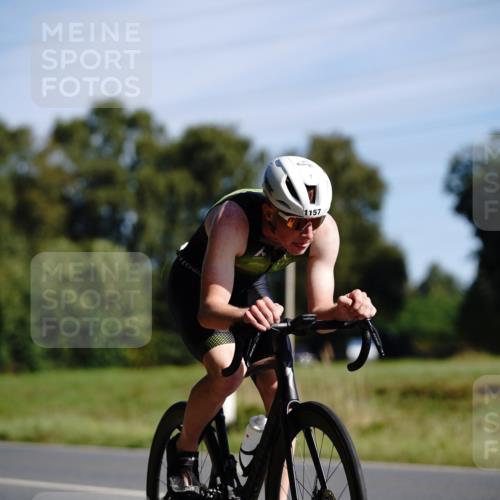07.09.2025 - 19. Norderstedt Triathlon Michael Burmester http://msf.ph/oto/8845363 07.09.2025 11:02:19 Radfahren 1157 meine-sportfotos.de