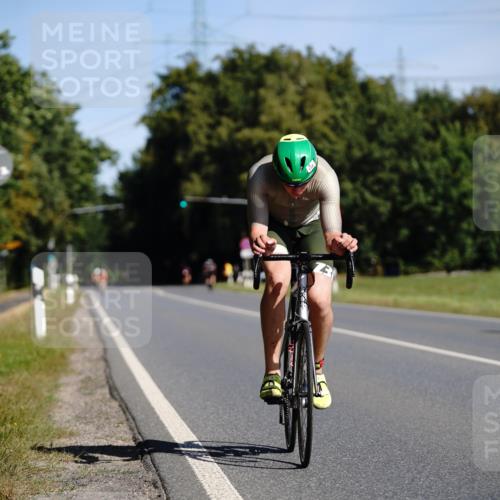 07.09.2025 - 19. Norderstedt Triathlon Michael Burmester http://msf.ph/oto/8845462 07.09.2025 11:03:54 Radfahren 1176, 1188, 1355 meine-sportfotos.de