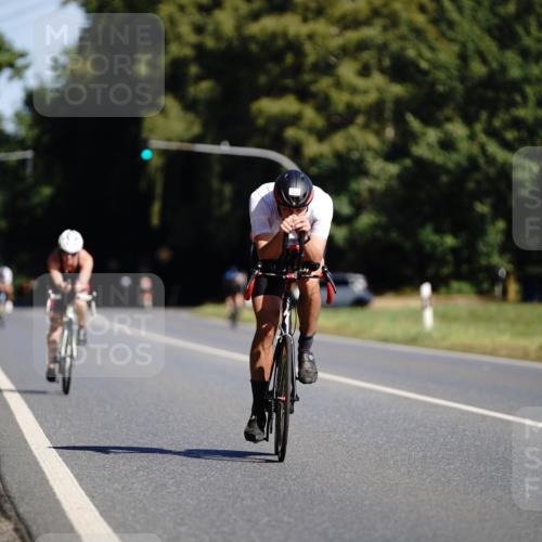 07.09.2025 - 19. Norderstedt Triathlon Michael Burmester http://msf.ph/oto/8845791 07.09.2025 11:08:49 Radfahren 276, 1155 meine-sportfotos.de