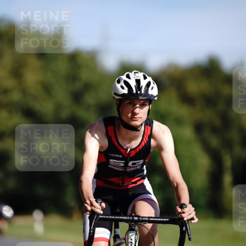 07.09.2025 - 19. Norderstedt Triathlon Michael Burmester http://msf.ph/oto/8845918 07.09.2025 11:11:07 Radfahren 1183 meine-sportfotos.de