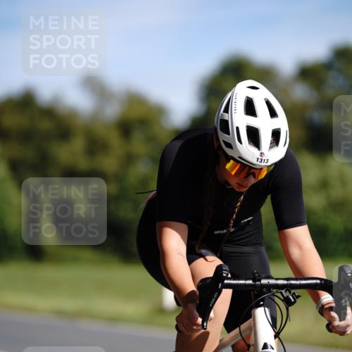 07.09.2025 - 19. Norderstedt Triathlon Michael Burmester http://msf.ph/oto/8846076 07.09.2025 11:12:51 Radfahren 1308, 1313 meine-sportfotos.de