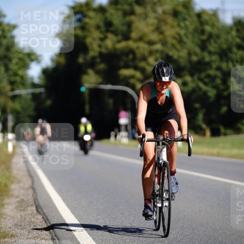 07.09.2025 - 19. Norderstedt Triathlon Michael Burmester http://msf.ph/oto/8846080 07.09.2025 11:12:52 Radfahren 1308, 1313 meine-sportfotos.de