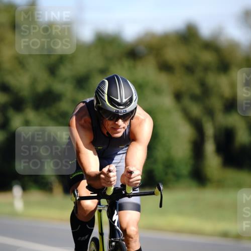 07.09.2025 - 19. Norderstedt Triathlon Michael Burmester http://msf.ph/oto/8846145 07.09.2025 11:13:39 Radfahren 225 meine-sportfotos.de