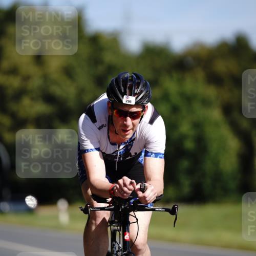07.09.2025 - 19. Norderstedt Triathlon Michael Burmester http://msf.ph/oto/8846211 07.09.2025 11:14:19 Radfahren 231, 296, 760, 1355 meine-sportfotos.de