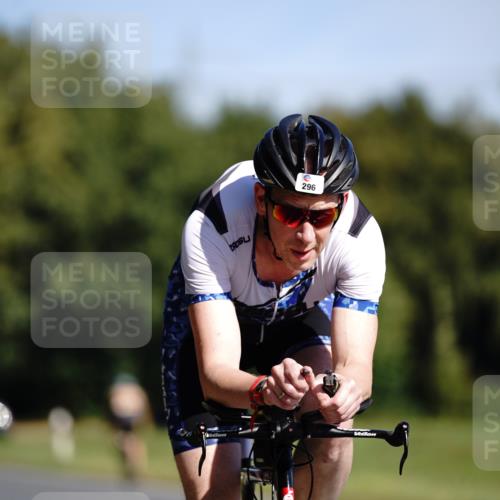 07.09.2025 - 19. Norderstedt Triathlon Michael Burmester http://msf.ph/oto/8846214 07.09.2025 11:14:19 Radfahren 231, 296, 760, 1355 meine-sportfotos.de