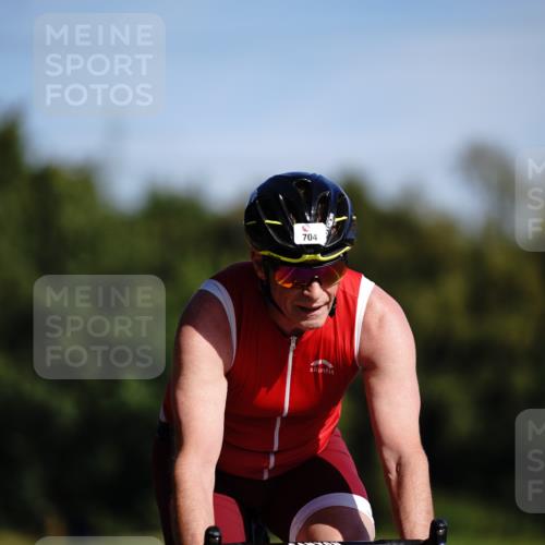 07.09.2025 - 19. Norderstedt Triathlon Michael Burmester http://msf.ph/oto/8846398 07.09.2025 11:16:14 Radfahren 704 meine-sportfotos.de