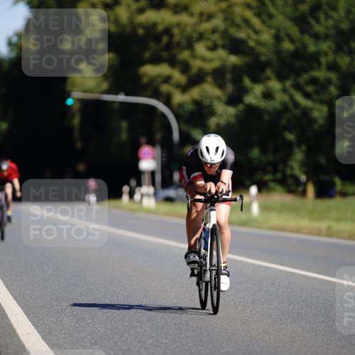 07.09.2025 - 19. Norderstedt Triathlon Michael Burmester http://msf.ph/oto/8846402 07.09.2025 11:16:19 Radfahren 1390 meine-sportfotos.de